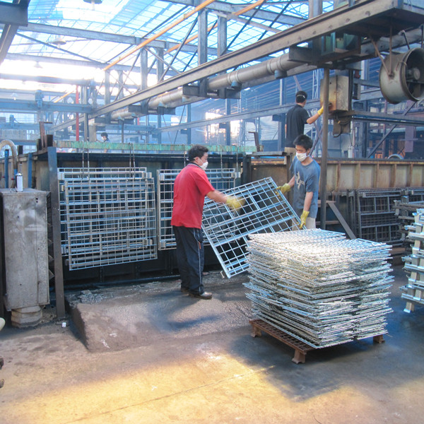 Compartimiento plegable de la plataforma del almacenamiento de la jaula